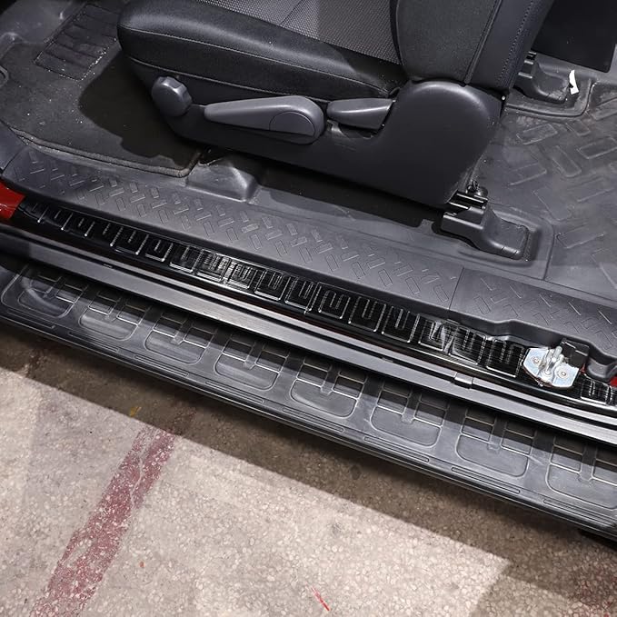 Car Door Sill Guard Cmpatible with Toyota FJ Cruiser 2007-2021, Outer Door Entry Guards Threshold Strip, Auto Stainless Threshold Protection Guards (4PCS)