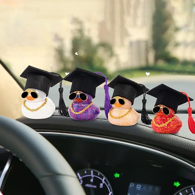 wonuu Car Dashboard Decor Graduation Hat Color Rubber Duck, Car Ducks Ornaments with Mini Graduation Hat Necklace Sunglasses (Glitter, Dark Red)