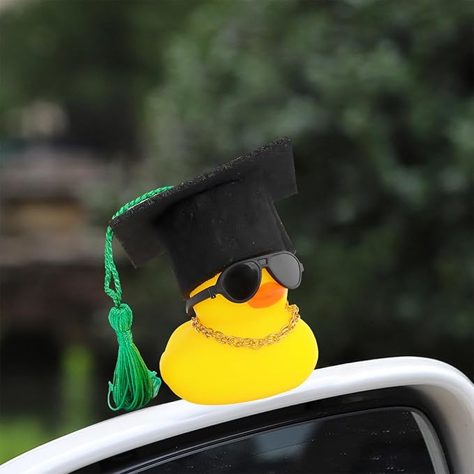 wonuu Car Dashboard Decor Graduation Hat Rubber Duck, Car Ducks Ornaments with Mini Hat Necklace Sunglasses Scarf (Green)