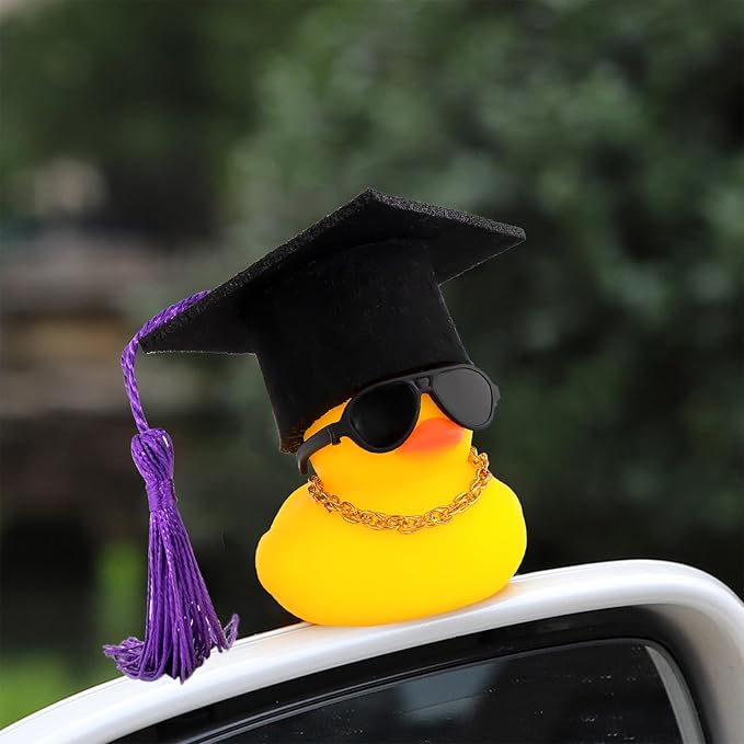 wonuu Car Dashboard Decor Graduation Hat Rubber Duck, Car Ducks Ornaments with Mini Hat Necklace Sunglasses Scarf (Purple)