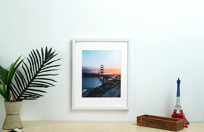 16x20 Picture Frame 1 Pack Hatter-Resistant Glass Display Photo Frame, to Wall Home Decor White