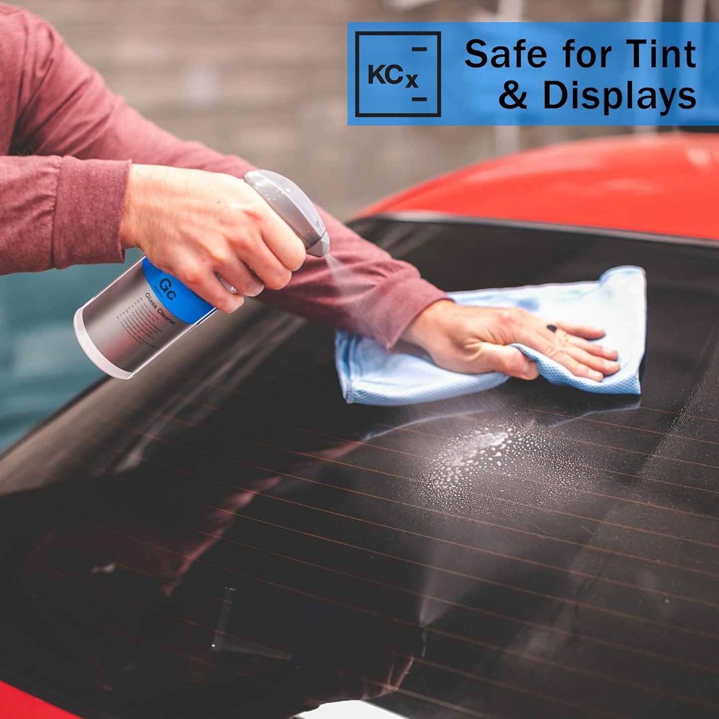 KOCHCHEMIE Glass Cleaner - Effortlessly Removes Stubborn Dirt, Oil, Grease, Insects, and Residues; Ready-To-Use Streak-Free Formula; Gloss and Smoothness Additive; Fresh Fragrance (500 milliliters)