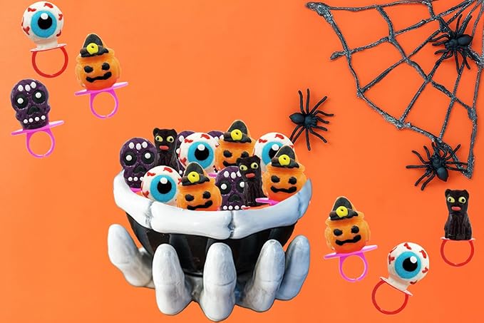 Fruidles Halloween Candy Rings, Hard, Individually Wrapped (48-Pack)