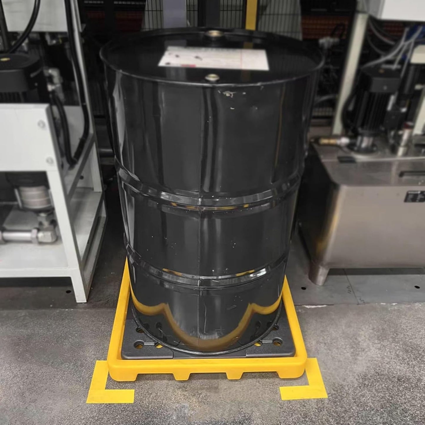 Drum Containment Spill Pallet, Industrial Nestable Oil Drums Leak-Proof Tray, Garage Storage Detachable Anti Slip Polyethylene Platform with Drain (Color : Yellow-5 Pack, Size : 26.4"x26.4"x