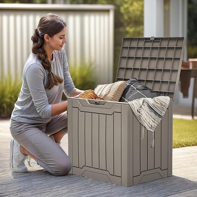 YITAHOME Outdoor Resin Storage Box 31 Gal, Water-resistant Patio Deck Box Outdoor Storage Box for Pillows, Garden Equipment, Securely Lockable, Light Brown