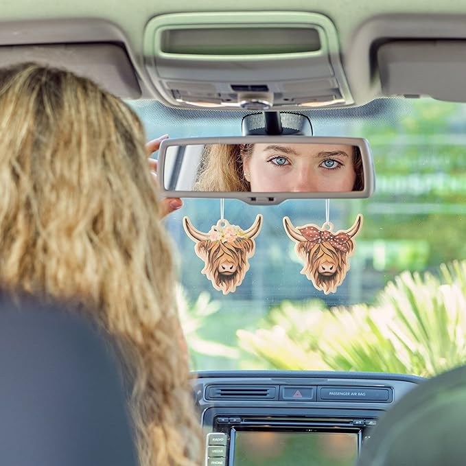 ANGOLIO 4Pcs Highland Cow Air Freshener Car Hanging Gifts for Women Funny Highland Cow Print Car Accessories Hanging Ornament Vent Decoration Aromatic for Party Supplies