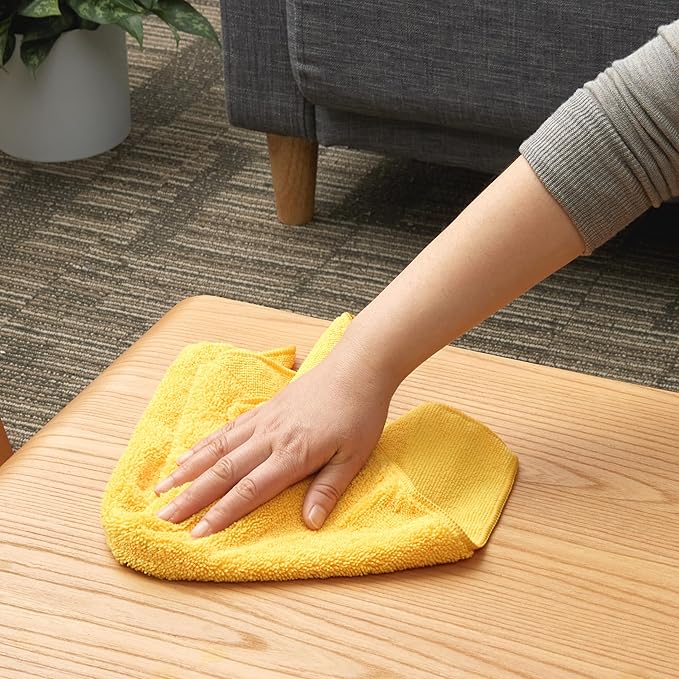 Amazon Basics Microfiber Car Drying Towels (12-Pack), Lint Free, Scratch Free, Highly Absorbent Drying Towel for Cars, 16" x 16", Yellow